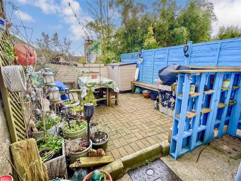 Additional image 9 of Hillside Street, Hythe, Kent