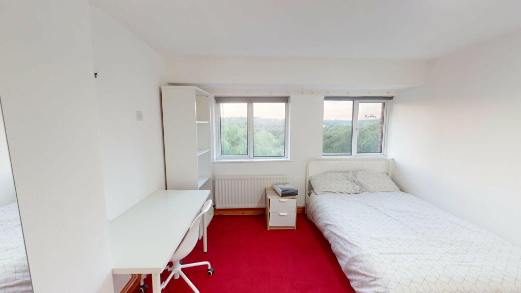 Additional image 39 of Mayorswell Close (L) 2 WEEKS RENT FREE 25/26, ,