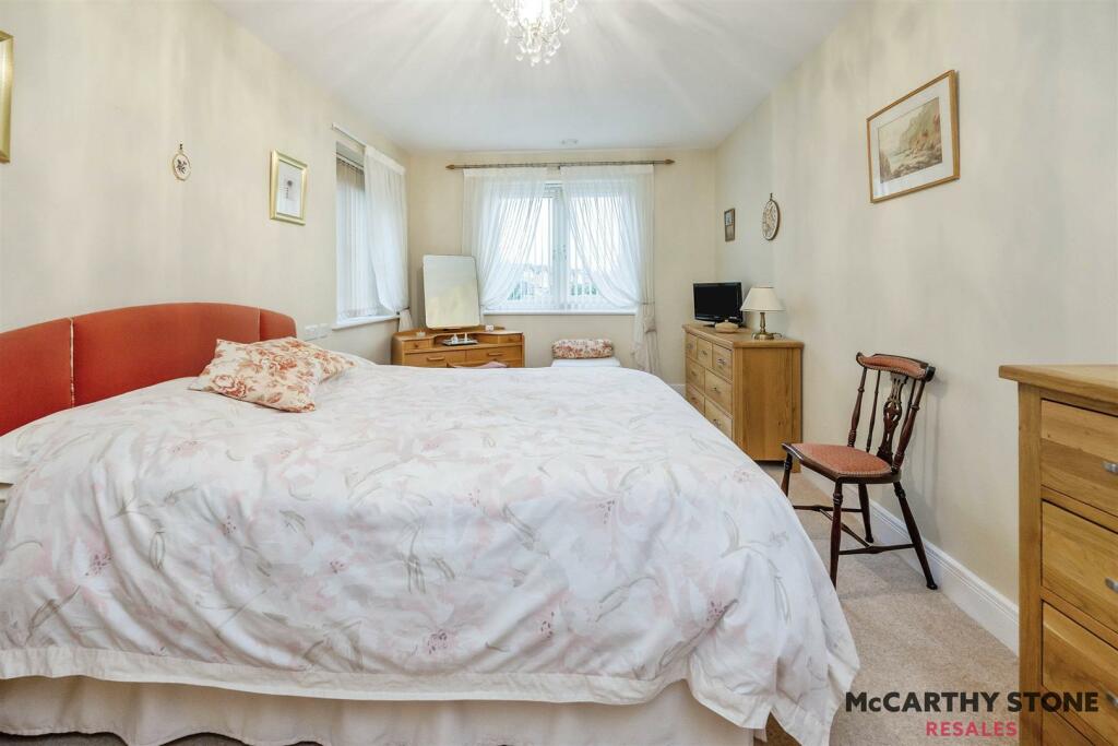 Additional image 9 of Salmon Court, Stratford Road, Wellesbourne, Warwick