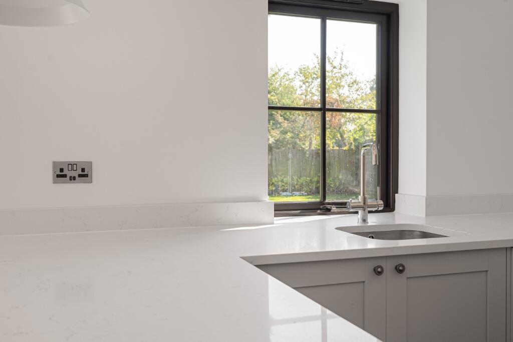 Additional image 10 of Norwood Lane, Meopham, Gravesend, Kent, DA13 0YF