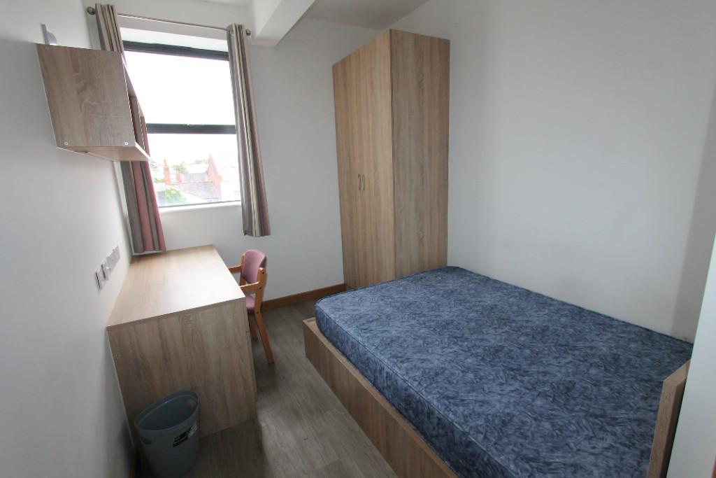 Additional image 11 of Flat 5, 118-120 Warwick Street, Leamington Spa, Warwickshire, CV32