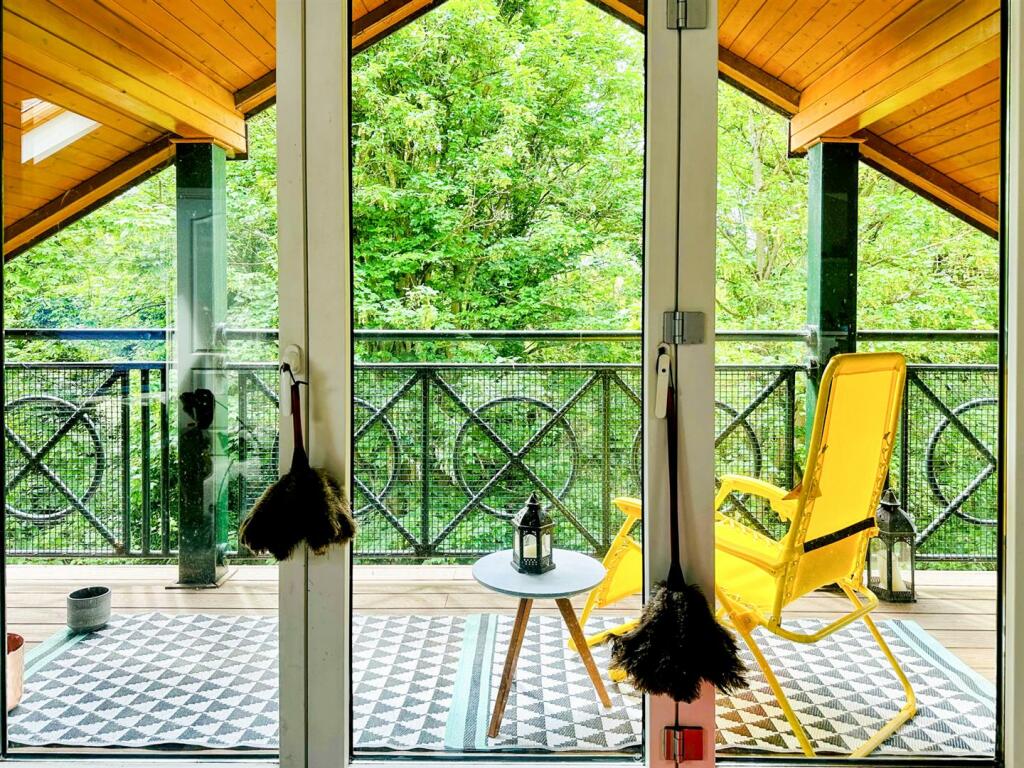 Additional image 4 of Wilhelmina Close, Leamington Spa