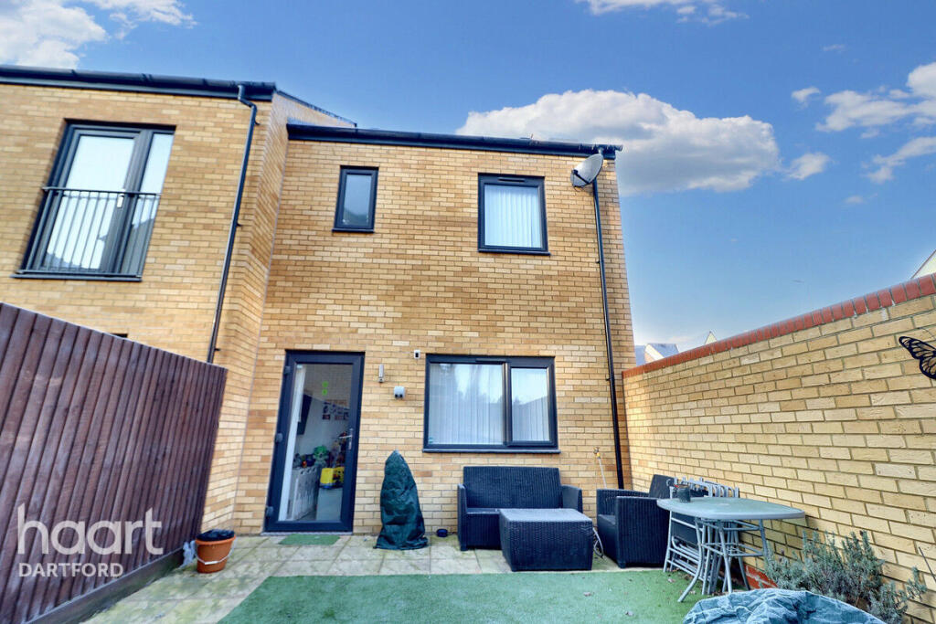 Additional image 13 of Bazley Close, SWANSCOMBE