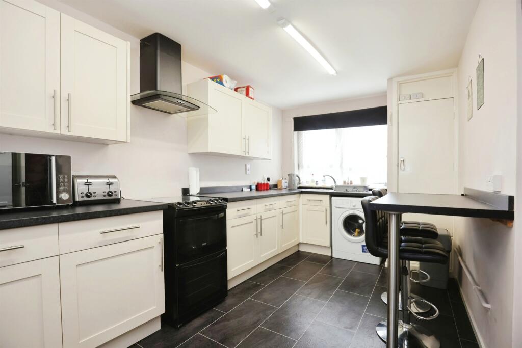 Additional image 10 of Fallow Hill, Leamington Spa