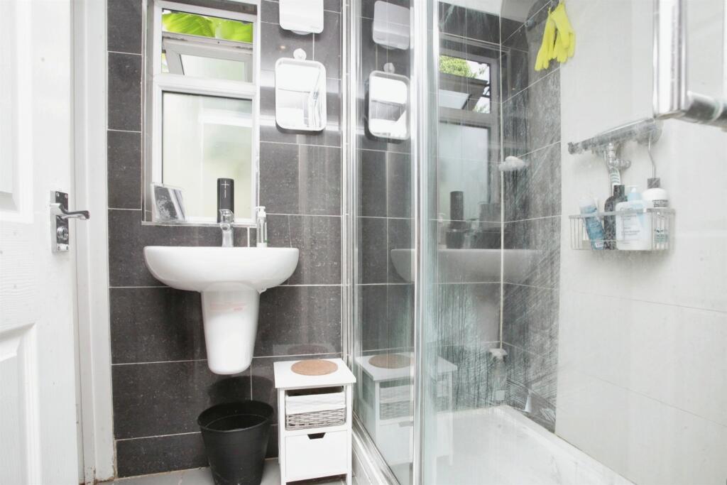 Additional image 9 of Murray Road, Rugby