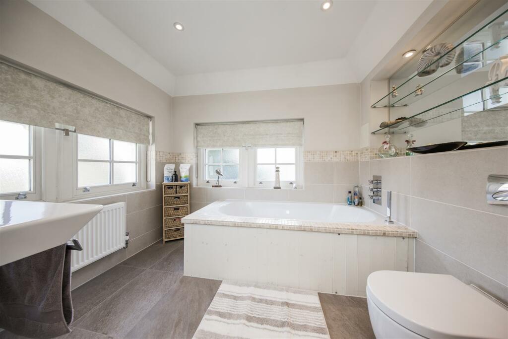 Additional image 6 of 1 Tollgate Yard High Street, Farningham, DA4 0DP