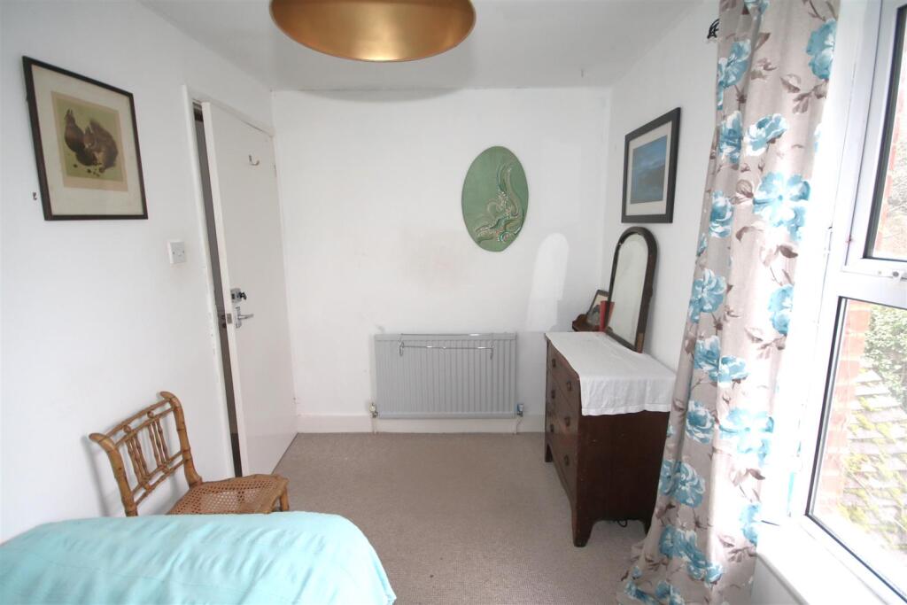 Additional image 25 of Shalmsford Street, Chartham, Canterbury