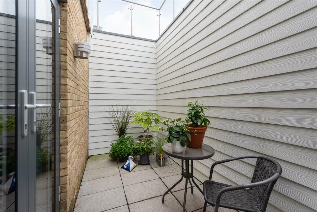 Additional image 17 of Martindown Road, Whitstable