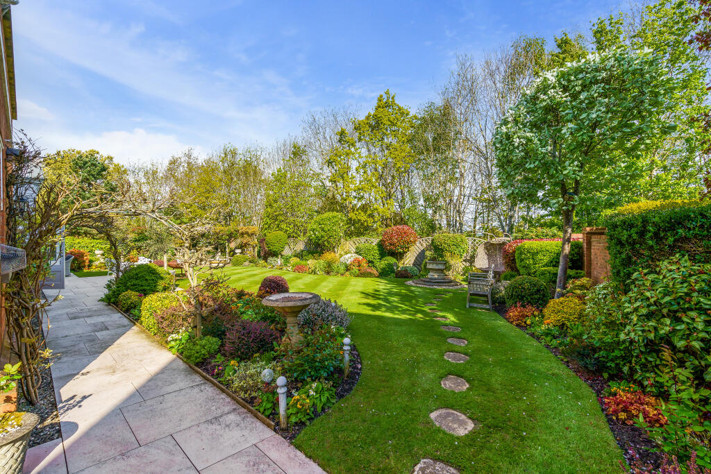 Additional image 13 of Oldborough Drive, Warwick, CV35