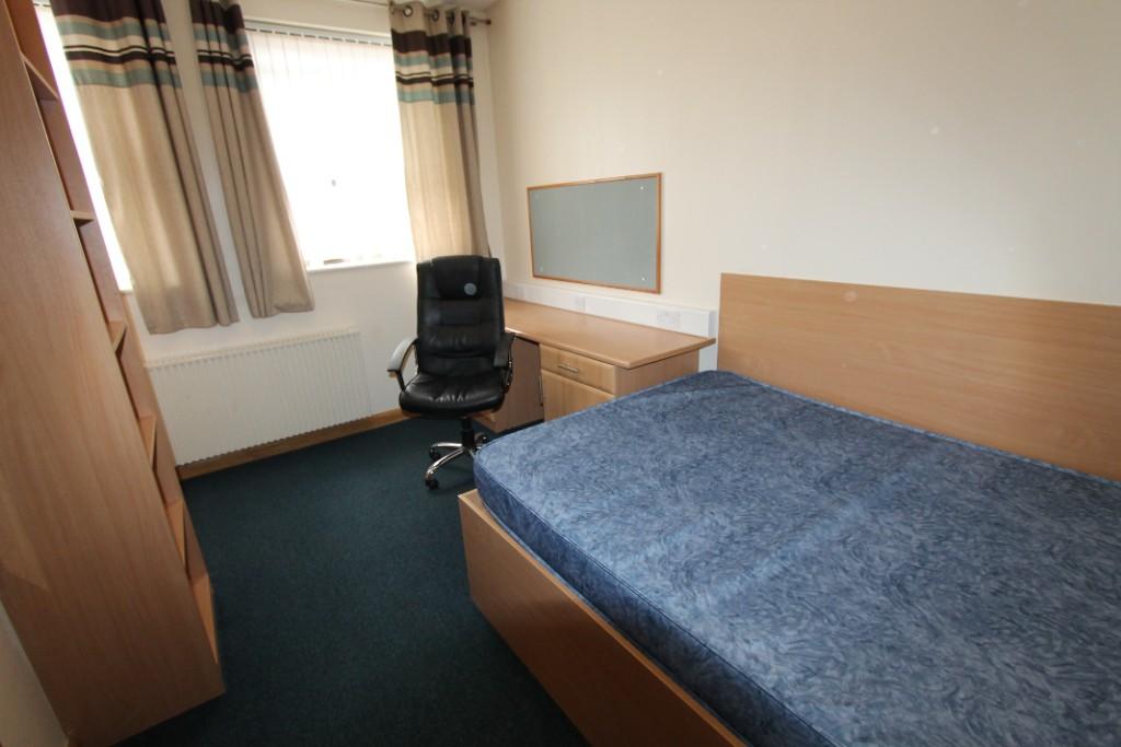 Additional image 12 of Flat 4, 118-120 Warwick Street, Leamington Spa, Warwickshire, CV32