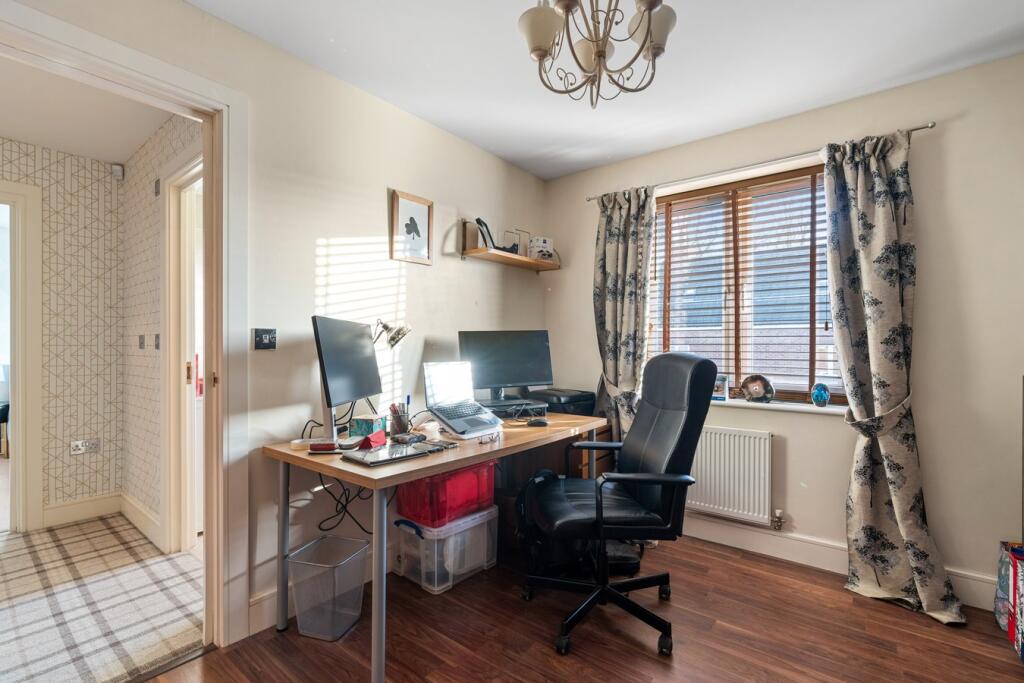 Additional image 30 of Swift Avenue, Rugby, CV21