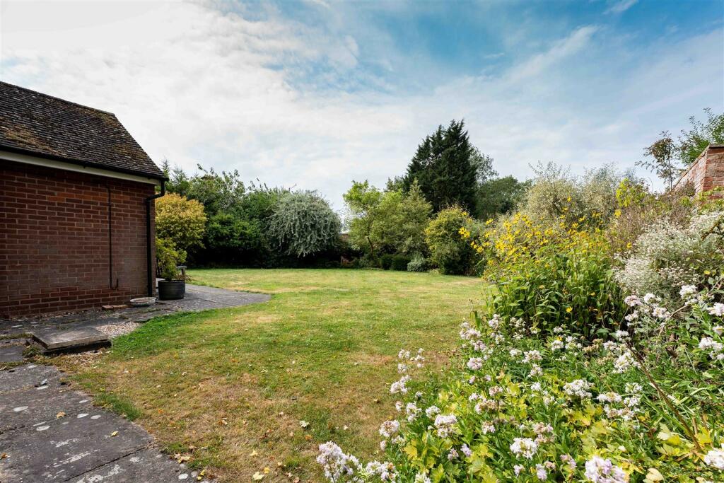 Additional image 28 of Glebelands, Vicarage Lane, Priors Marston