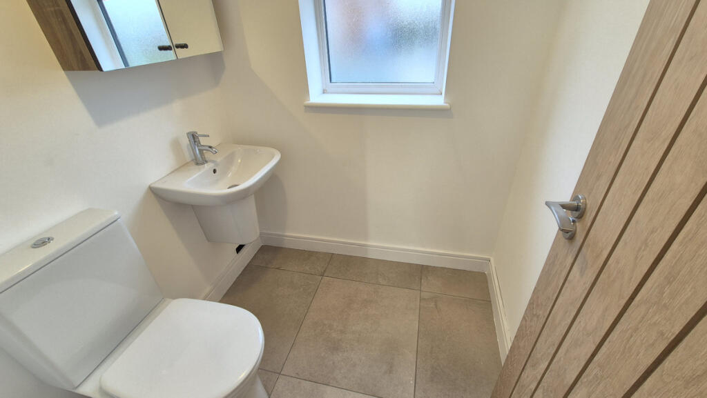 Additional image 18 of St Michaels Crescent, Stockton, CV47