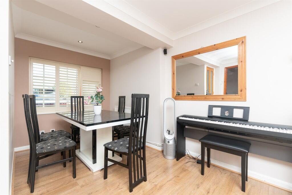 Additional image 3 of Saxon Close, Northfleet, Gravesend, Kent