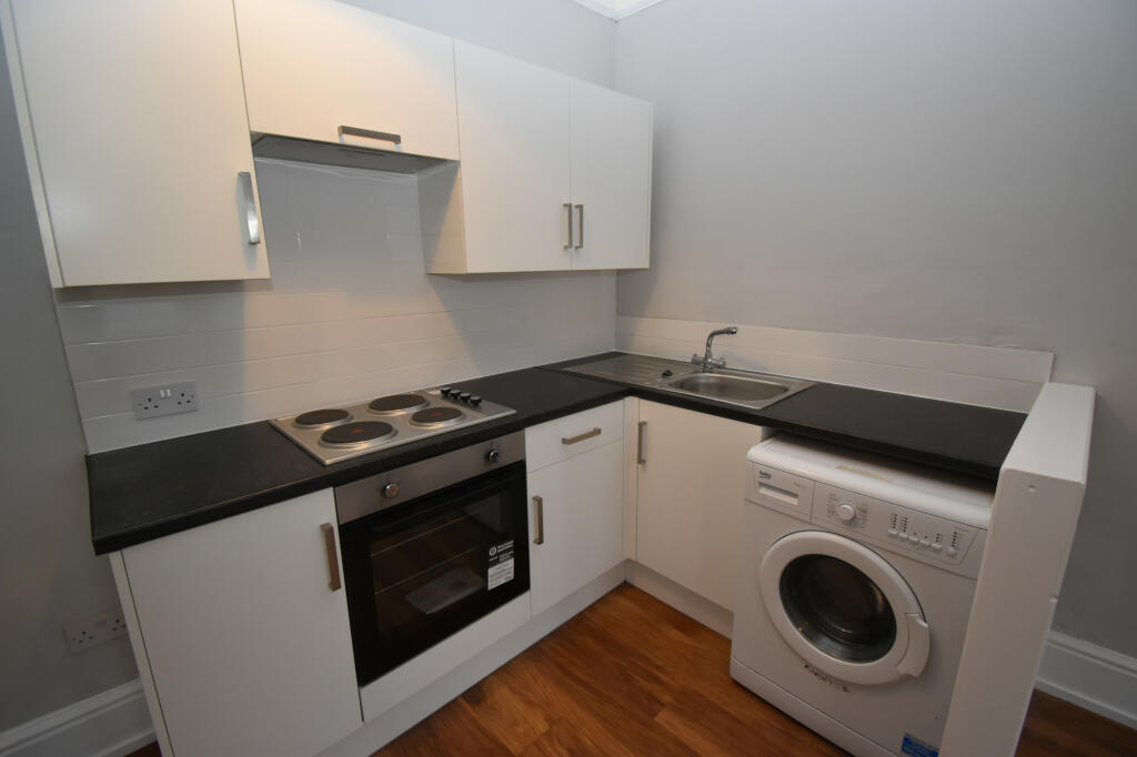 Additional image 4 of 2 Albany Terrace, Leamington Spa, Warwickshire, CV32