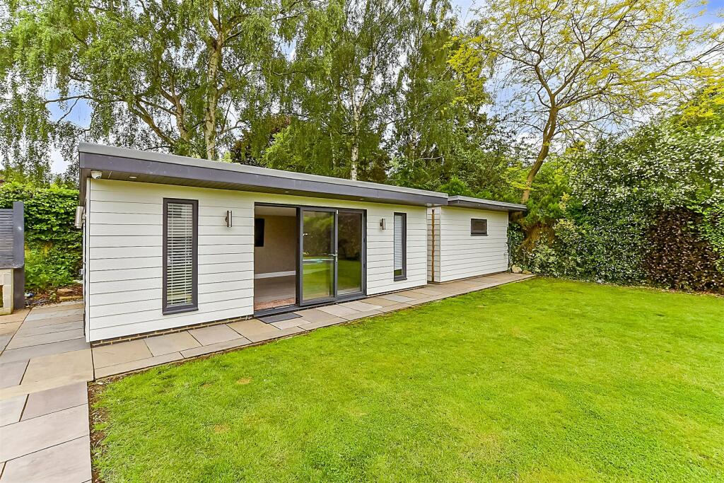 Additional image 14 of Pear Tree Lane, Shorne, Gravesend, Kent