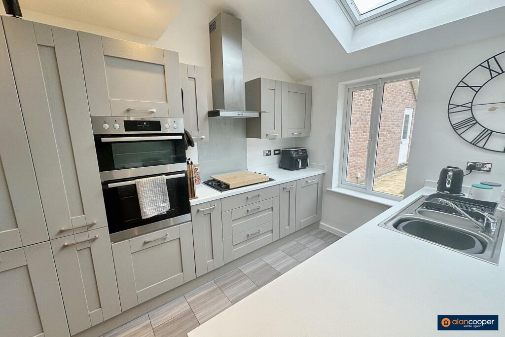 Additional image 5 of Polar Avenue, Galley Common, Nuneaton, CV10 9SX