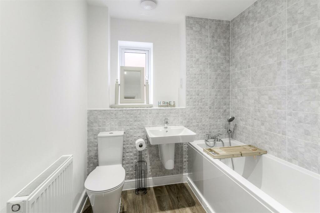 Additional image 15 of Sparrowdale Close, Grendon, CV9