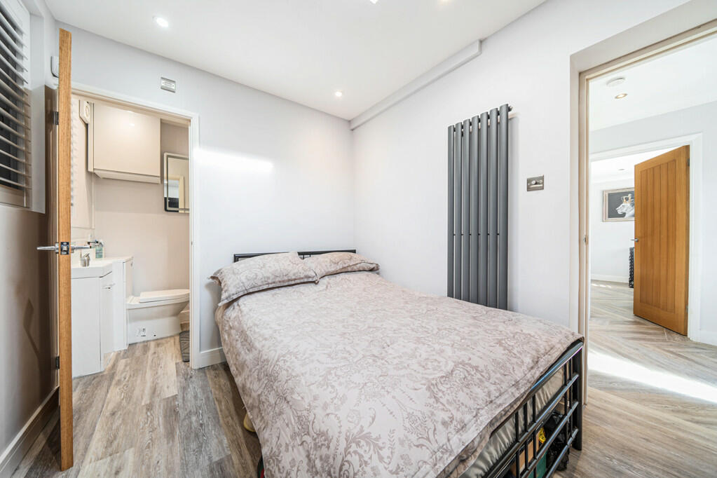 Additional image 12 of Knoll Road, Sidcup