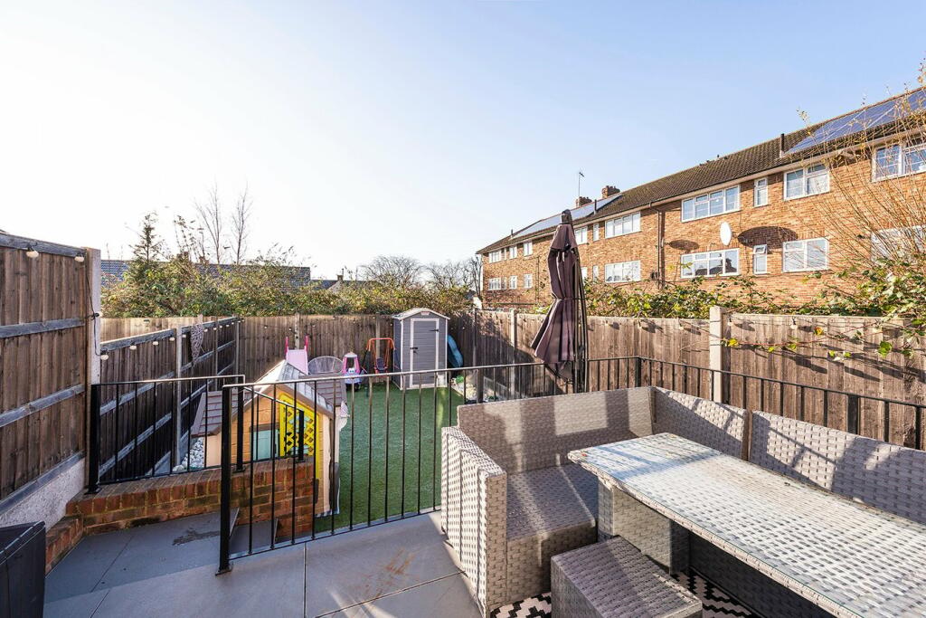 Additional image 12 of Chailey Close, Sidcup, DA15