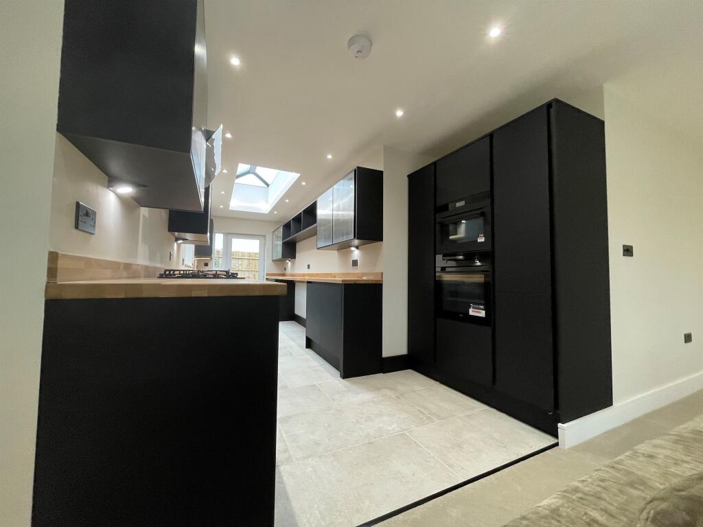 Additional image 21 of Greenfields Close, Shipston-On-Stour