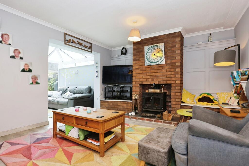 Additional image 5 of Langcliffe Avenue, Warwick, CV34