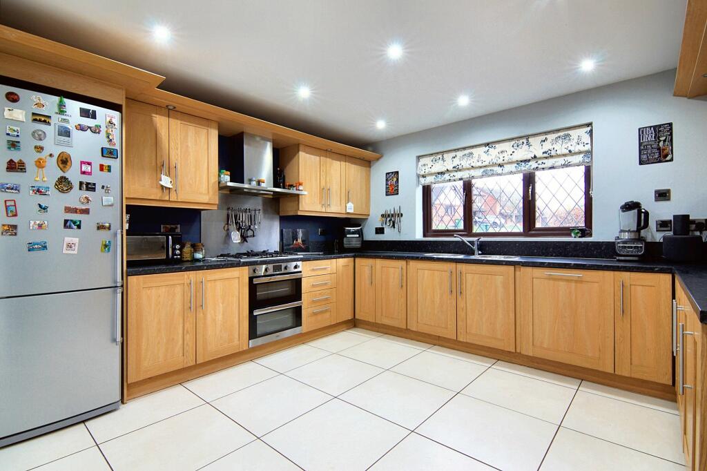 Additional image 12 of Poppyfield Court, Coventry, CV4