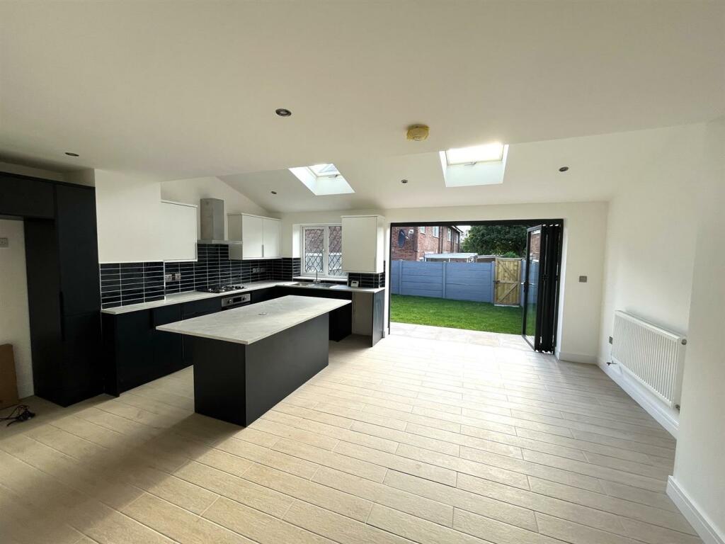 Additional image 15 of Linwood Drive, Walsgrave, Coventry