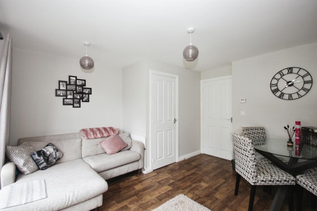 Additional image 4 of Hankinson Road, Warwick