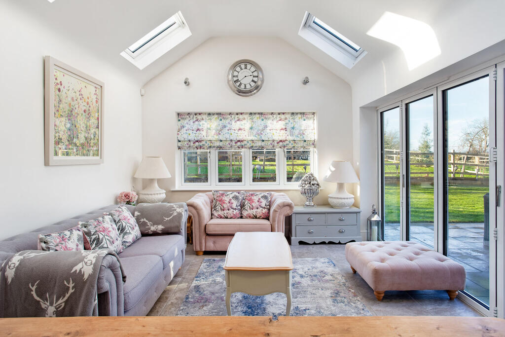 Additional image 3 of Winter Close, Loxley, CV35