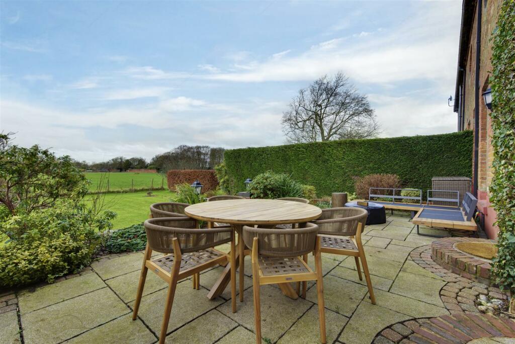 Additional image 33 of 3 The Stables, Somerford, Congleton