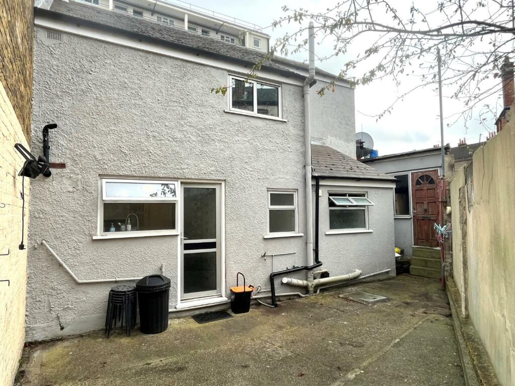 Additional image 11 of Gordon Place, Gravesend, DA12