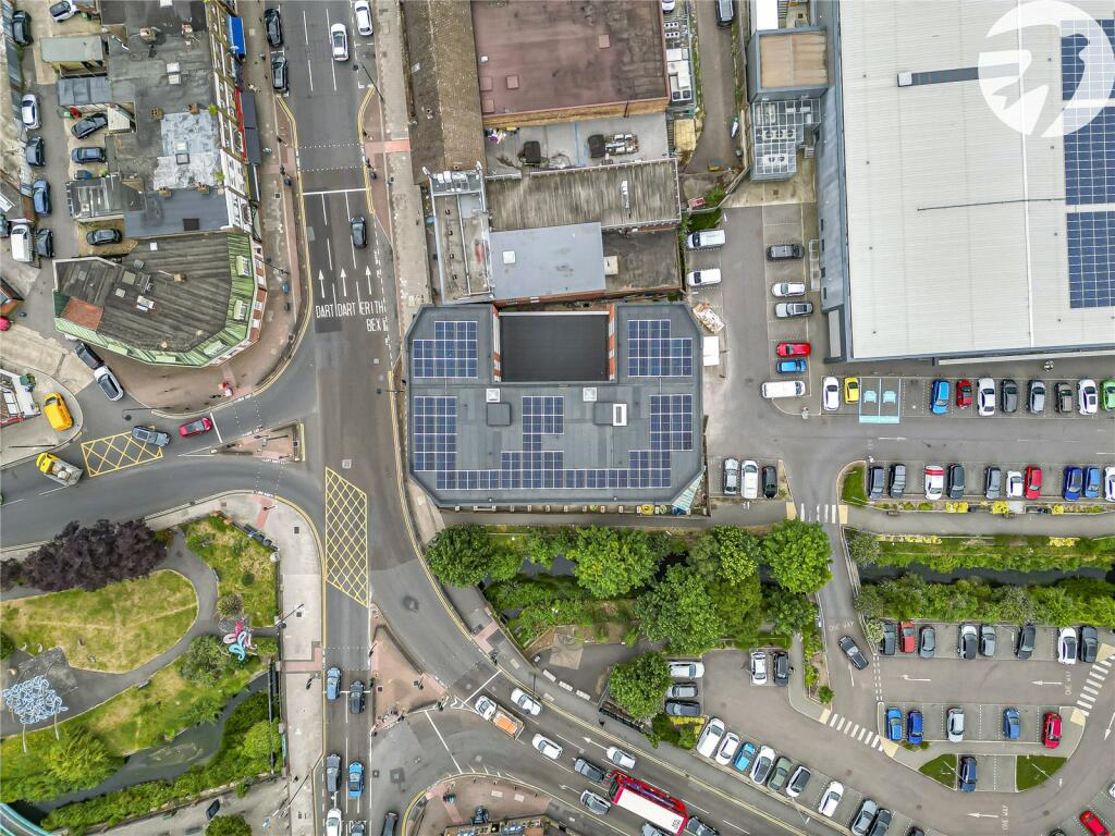 Additional image 9 of River Cray House, 154 Crayford Road, Crayford, Kent, DA1