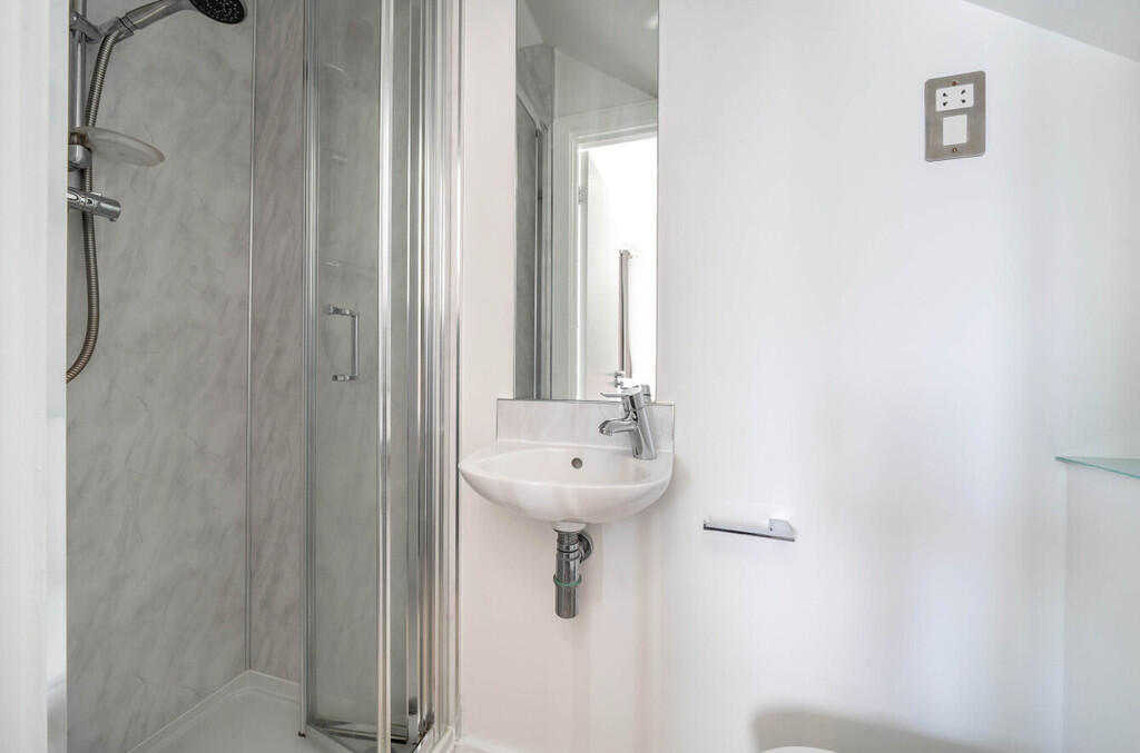 Additional image 5 of Halfway Street, Sidcup, DA15 8DQ