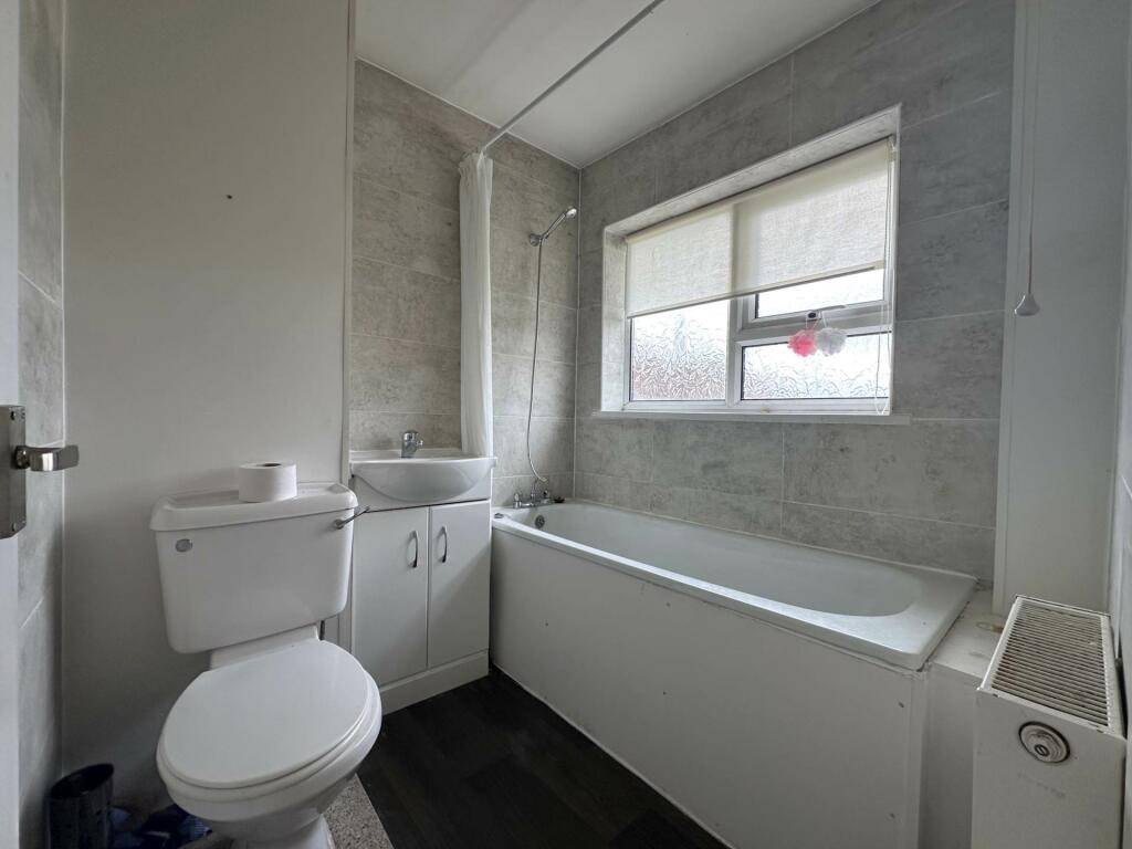 Additional image 6 of Beacon Road, Slade Green   ** VIDEO & 3D FLOORPLAN AVAILABLE **