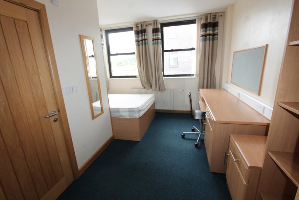 Additional image 20 of Flat 1, 118-120 Warwick Street, Leamington Spa, Warwickshire, CV32