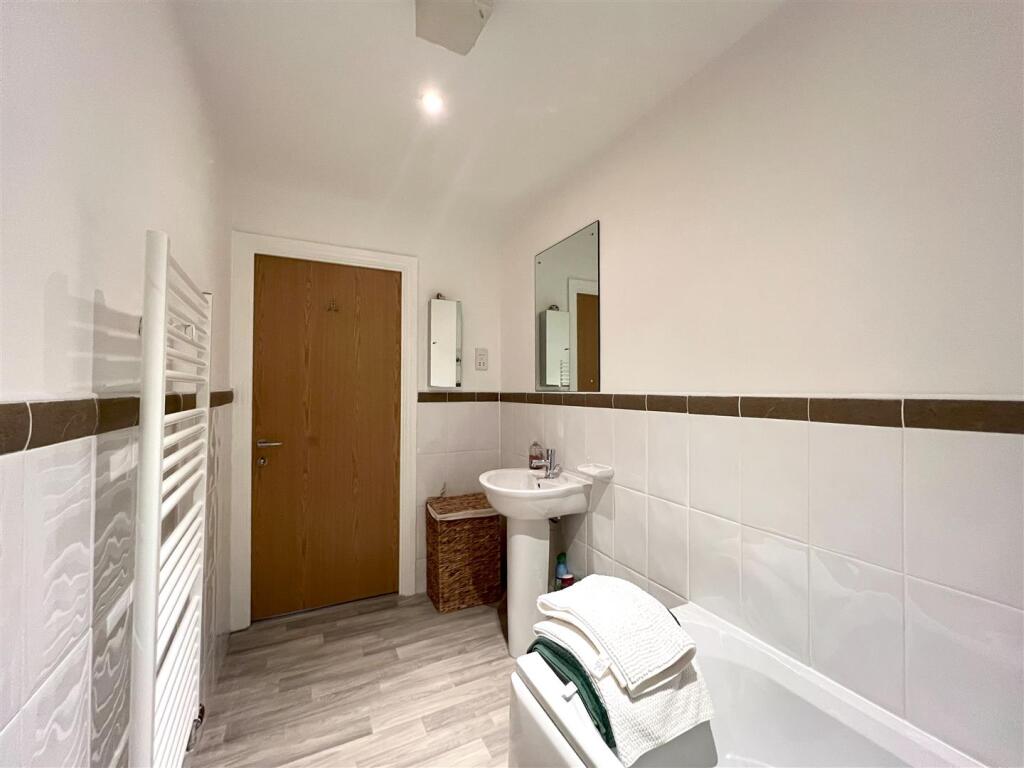 Additional image 16 of Mill Green, Congleton