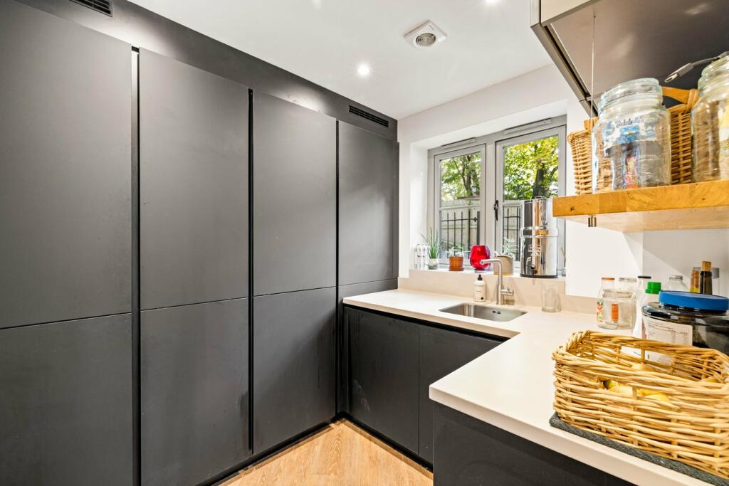 Additional image 11 of North Road, Hythe, CT21