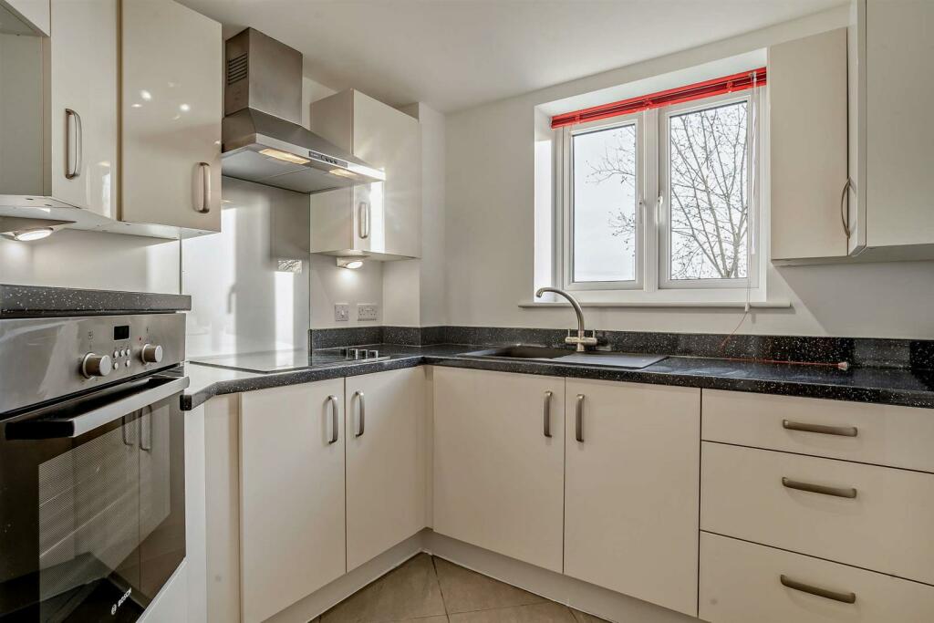 Additional image 7 of Oak Grange, Bradburns Lane, Hartford