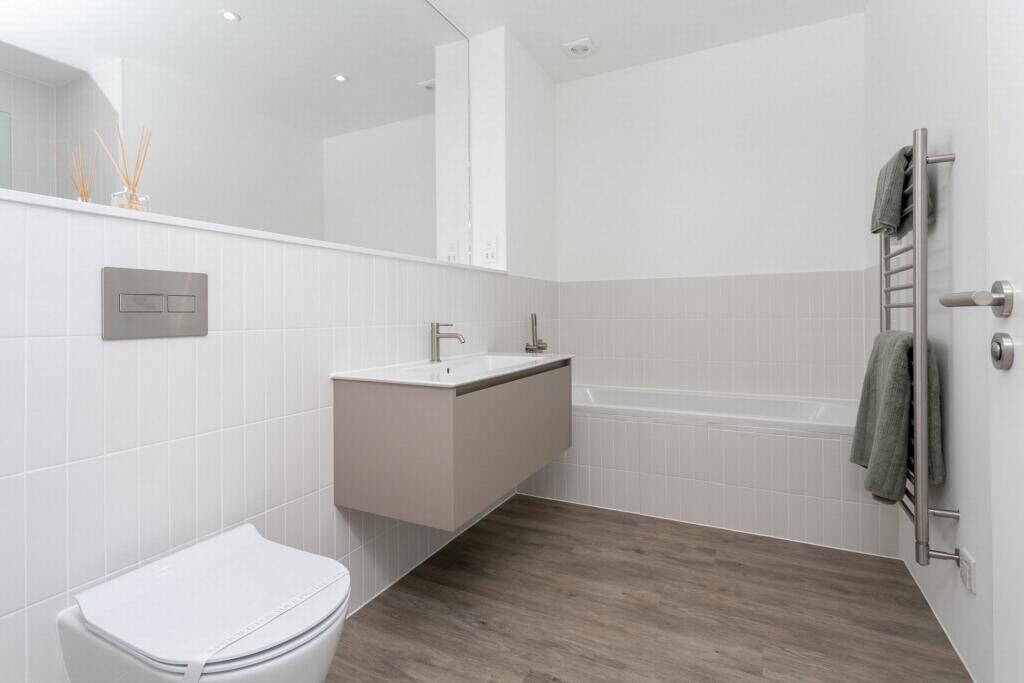 Additional image 24 of Blackhouse Hill, Hythe, CT21