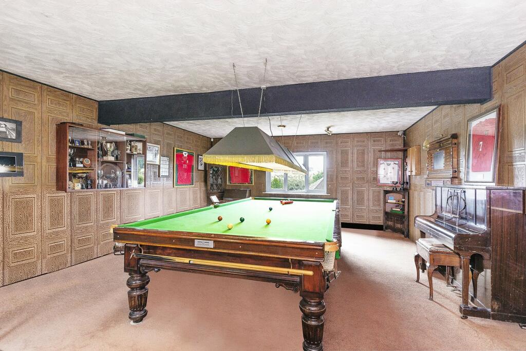 Additional image 10 of Merewood Road, Barnehurst, DA7