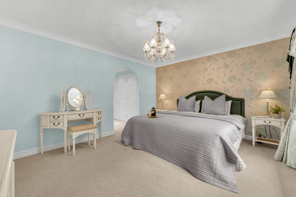 Additional image 21 of Spacious, 5 Bedroom home near the Whitegate Way