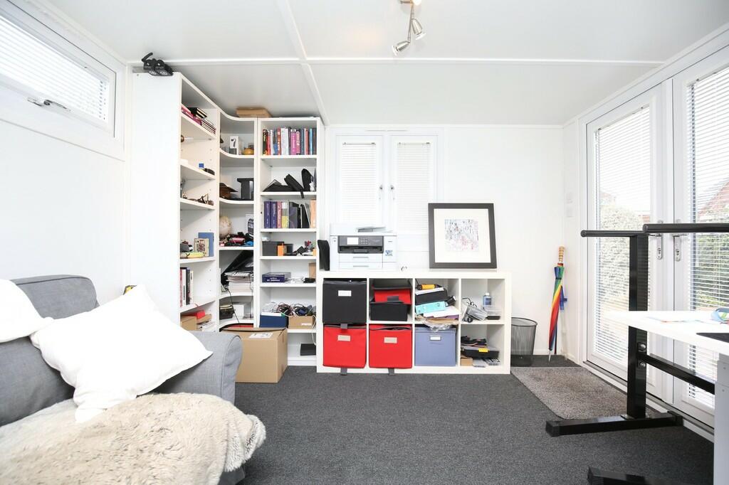 Additional image 32 of Nuneaton Road, Hartshill