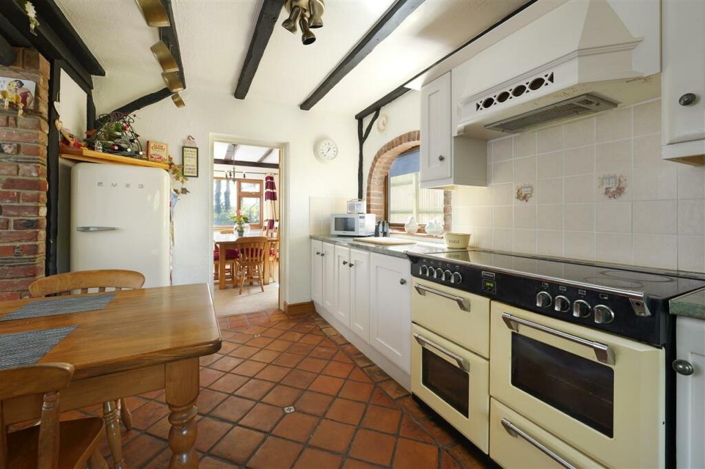 Additional image 12 of Rosebrae, Iffin Lane, Canterbury