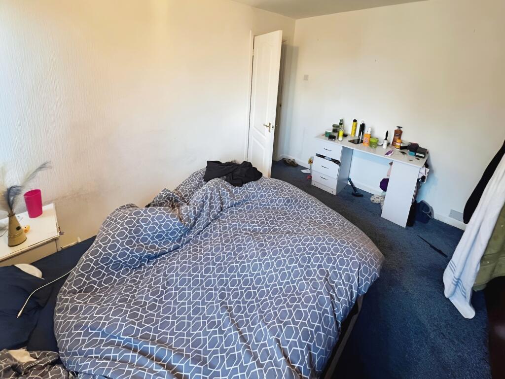 Additional image 4 of 17 Woodcraft Close, Tile Hill, Coventry, West Midlands CV4 9EG