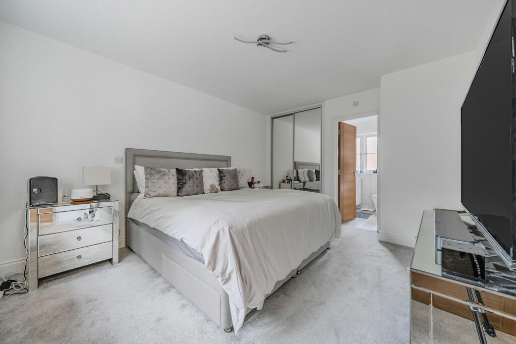 Additional image 7 of Parkwood Hill, Greenhithe, Kent