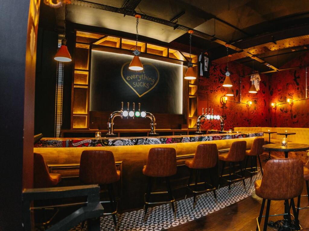 Additional image 7 of Bird & Bear / Abandon Ship, 2 Whitehall Crescent, Dundee, Scotland, DD1 4AU