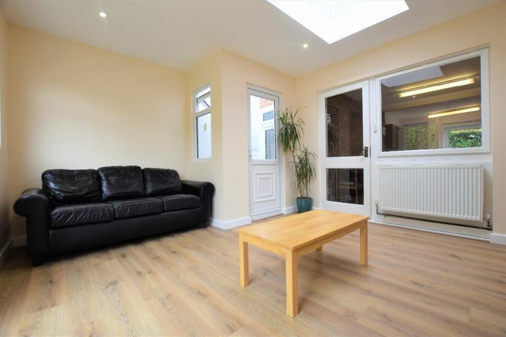 Additional image 16 of 68 Headcorn Drive, Canterbury