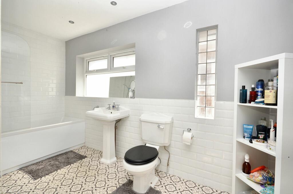 Additional image 19 of Surrenden Road, Folkestone, CT19