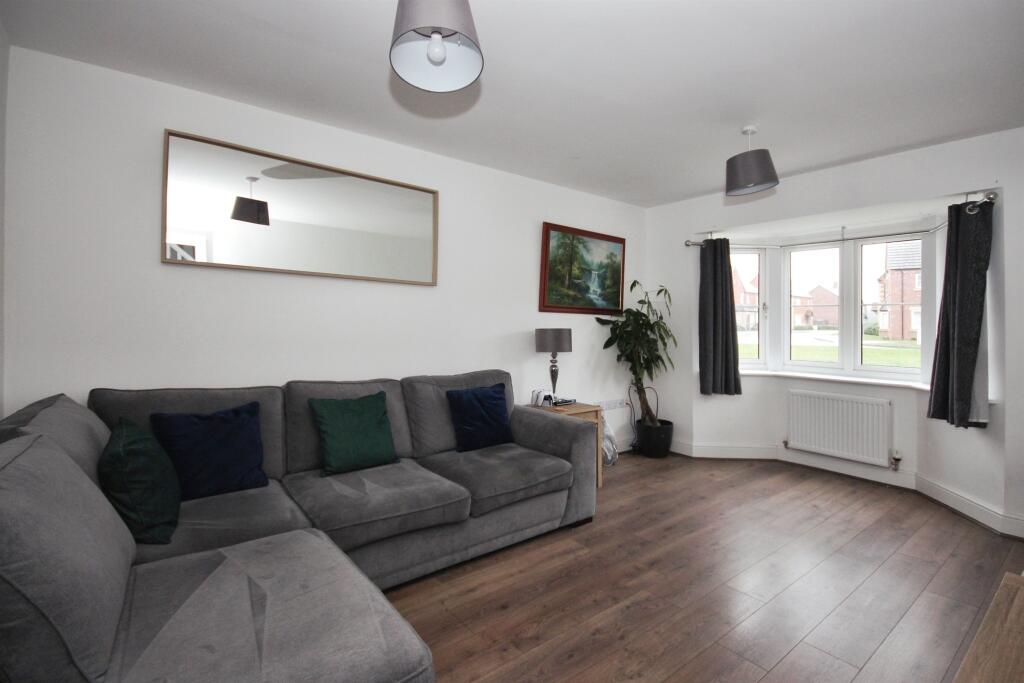 Additional image 2 of Foster Drive, Radford Semele, Leamington Spa